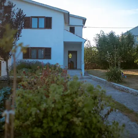 Pearl In Stone With Heated Pool Holiday home Imotski