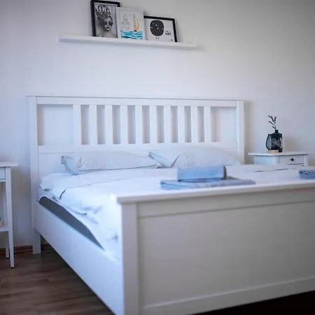 Cassa Blanca With Heated Pool